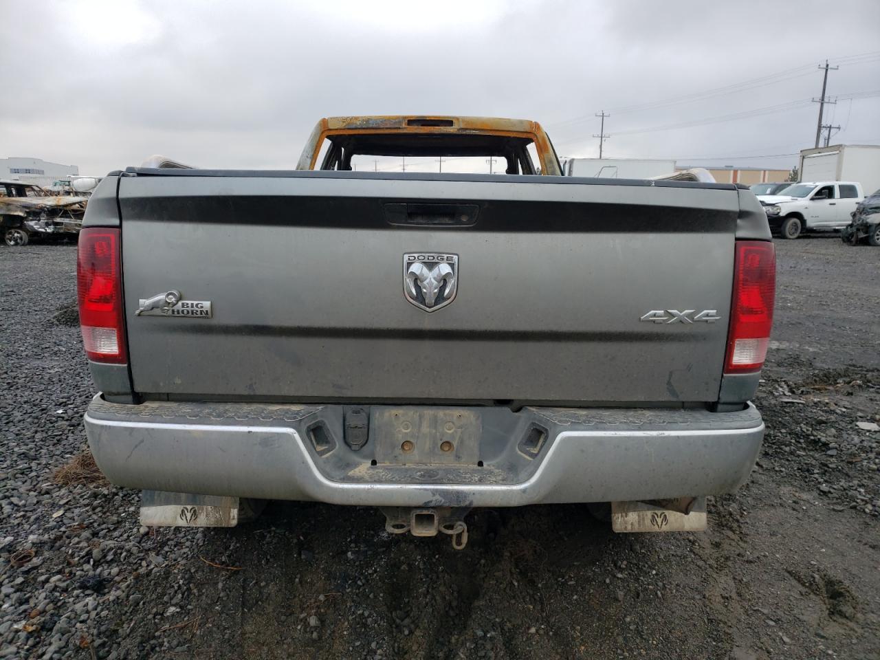 Photo 5 VIN: 3D7UT2CL8AG116463 - DODGE RAM 