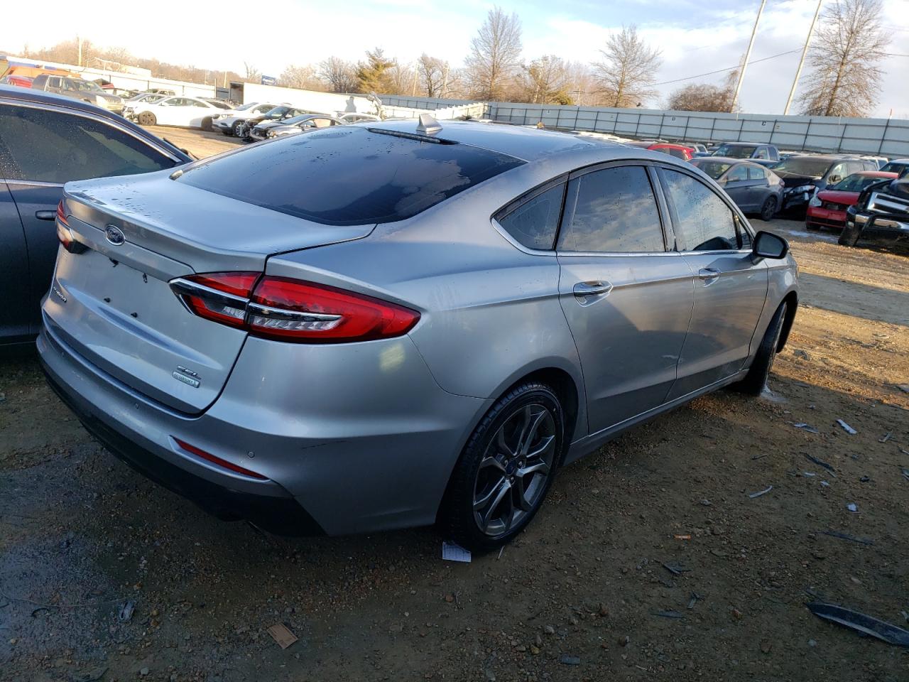 Photo 2 VIN: 3FA6P0CD3LR118431 - FORD FUSION 