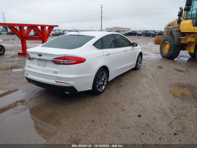 Photo 3 VIN: 3FA6P0CD4LR225746 - FORD FUSION 