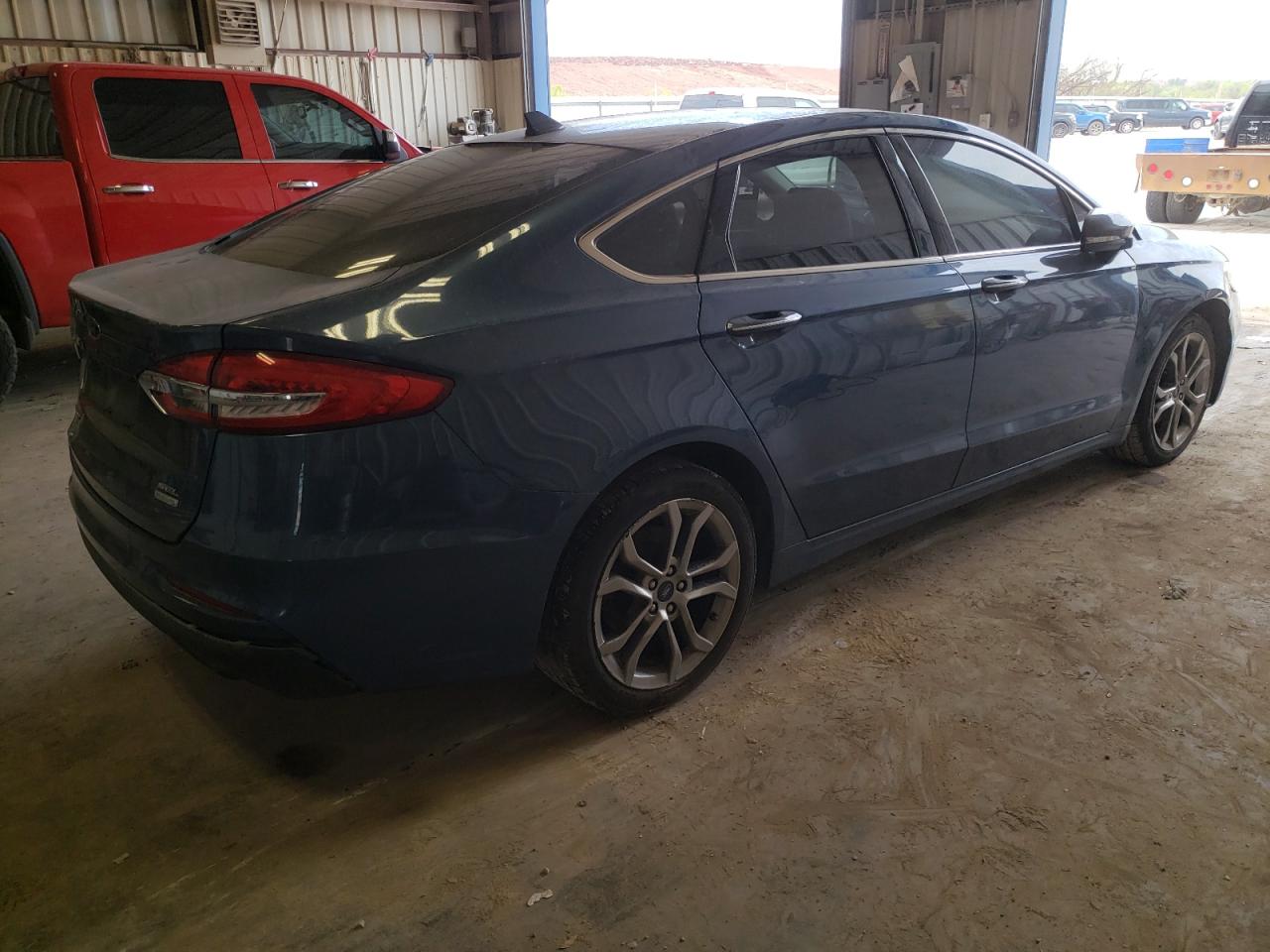 Photo 2 VIN: 3FA6P0CD5KR235426 - FORD FUSION 