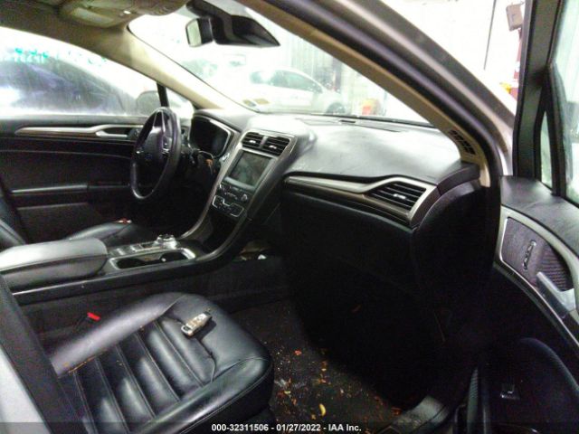 Photo 4 VIN: 3FA6P0CD5KR261086 - FORD FUSION 