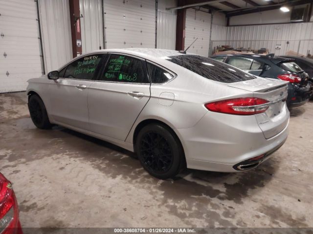 Photo 2 VIN: 3FA6P0D90JR138031 - FORD FUSION 