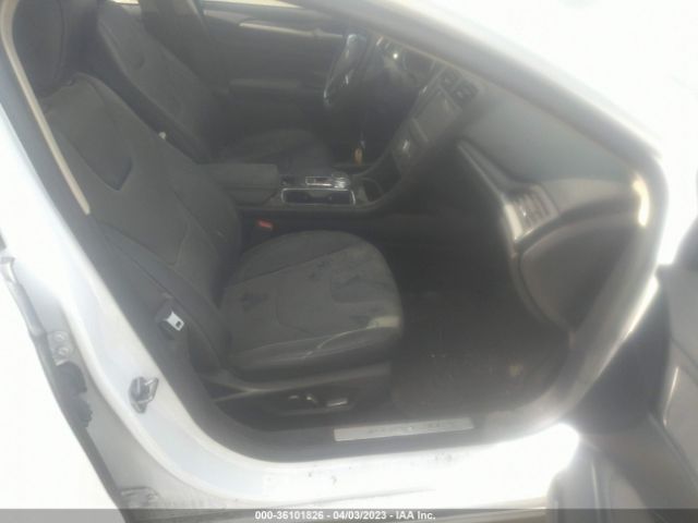 Photo 4 VIN: 3FA6P0D91JR163360 - FORD FUSION 