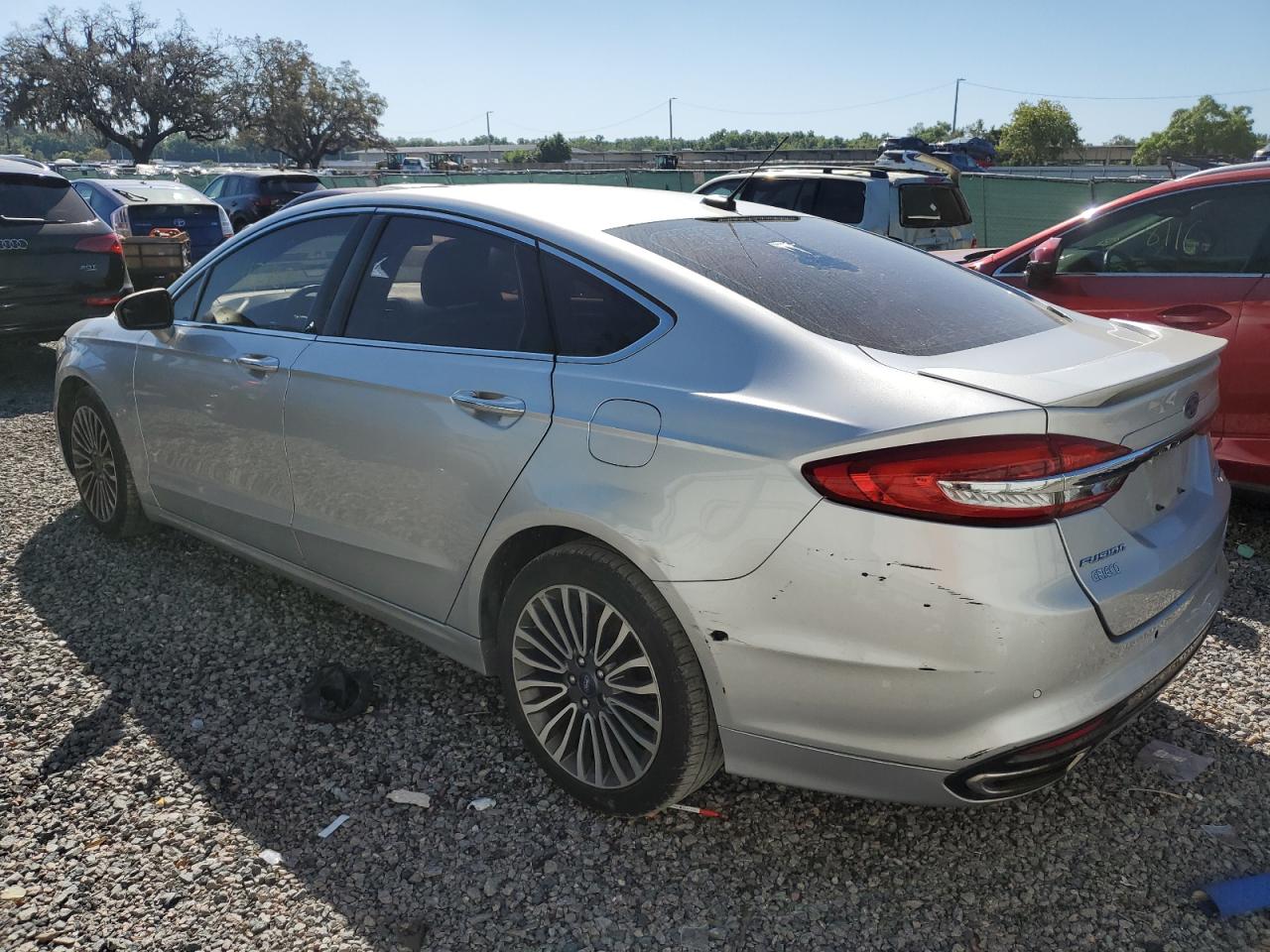 Photo 1 VIN: 3FA6P0D93JR137939 - FORD FUSION 