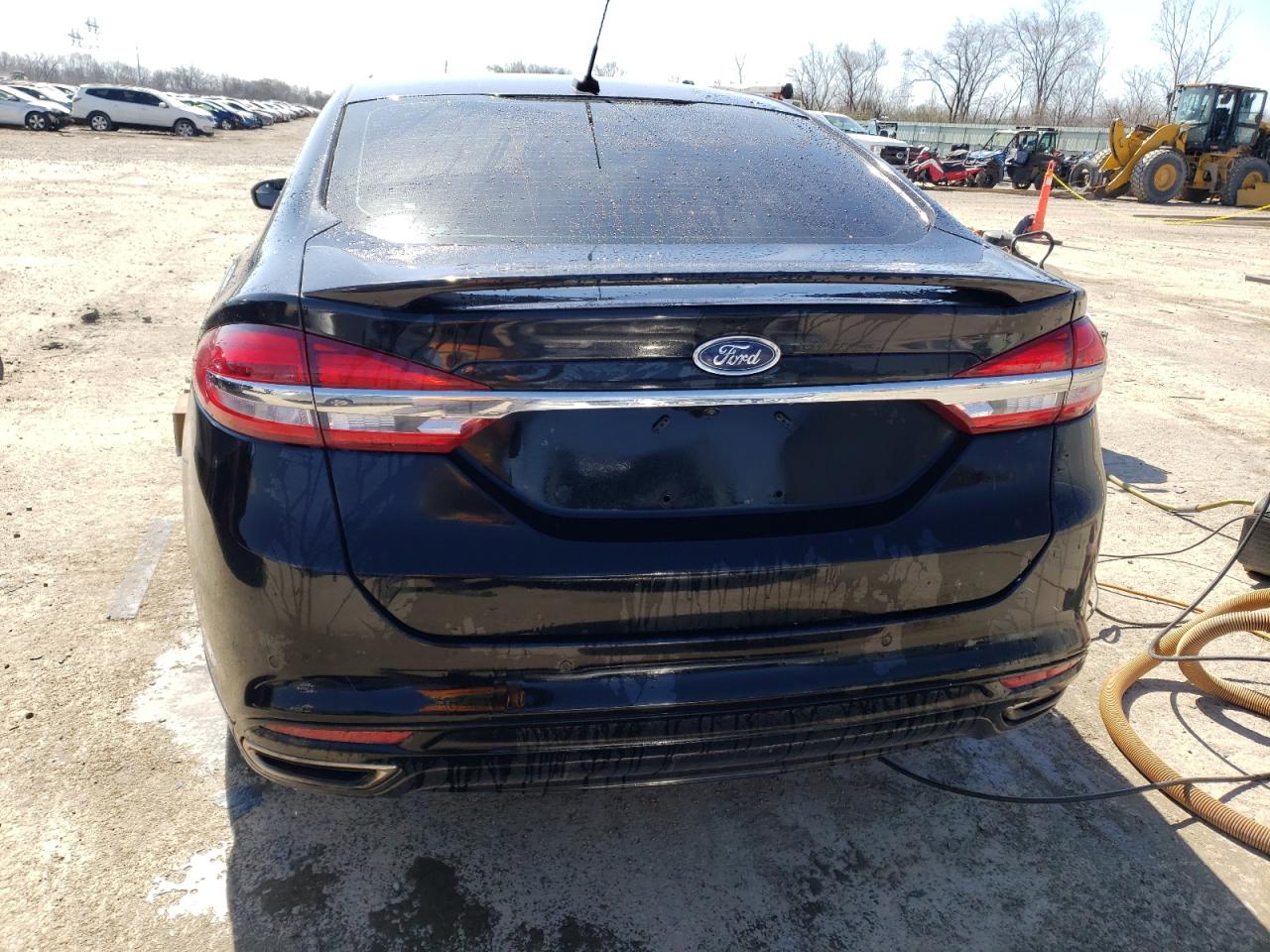 Photo 5 VIN: 3FA6P0D93JR234235 - FORD FUSION 