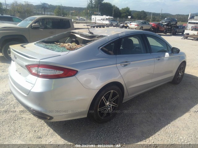 Photo 3 VIN: 3FA6P0D95GR350139 - FORD FUSION 