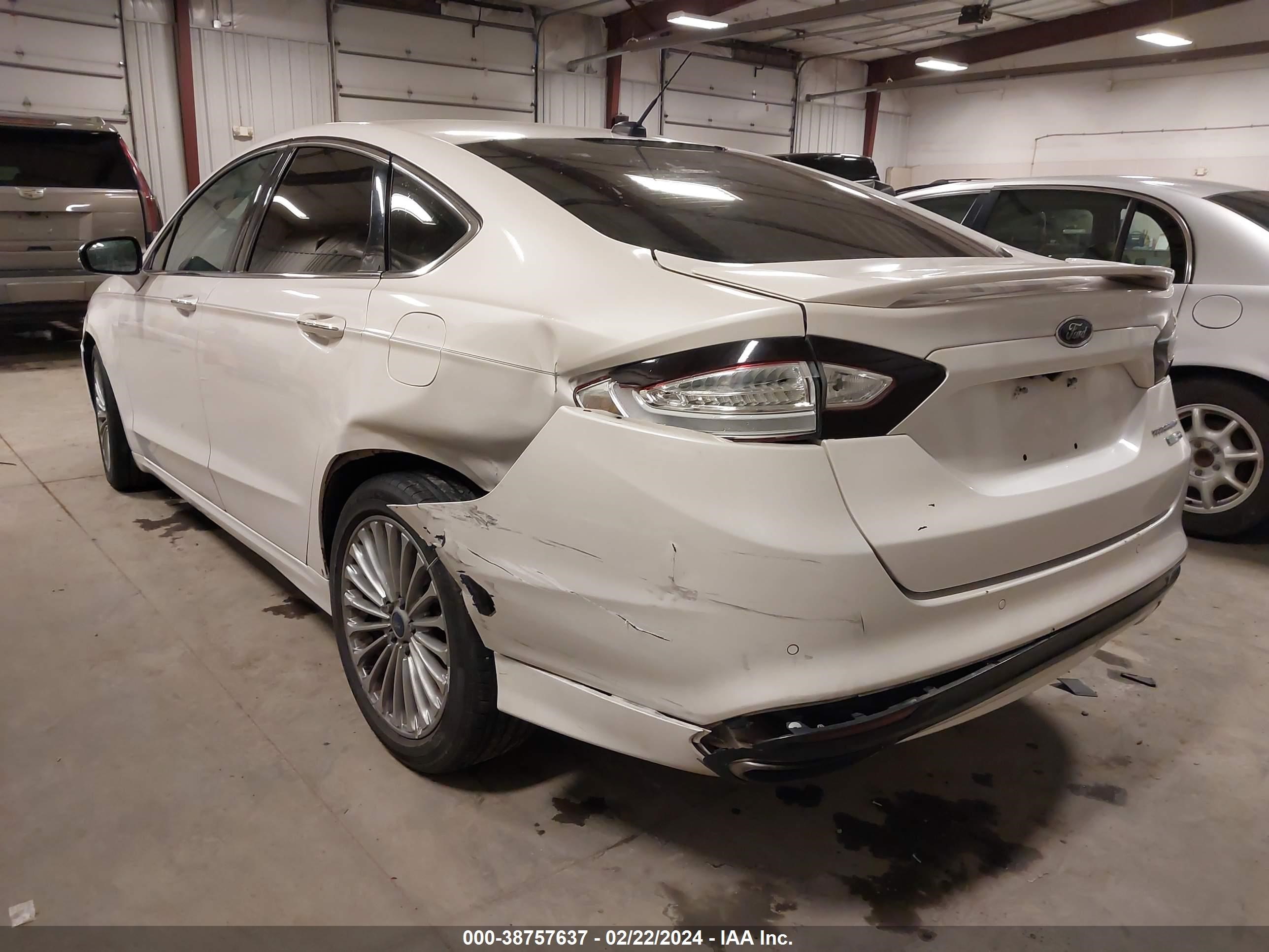 Photo 2 VIN: 3FA6P0D97DR208094 - FORD FUSION 