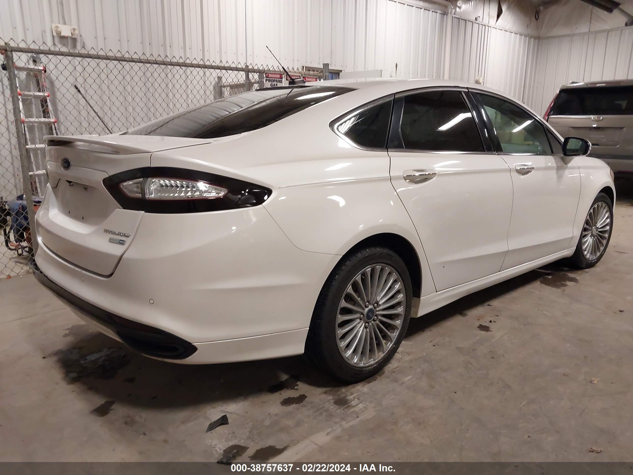 Photo 3 VIN: 3FA6P0D97DR208094 - FORD FUSION 