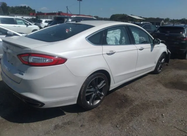 Photo 3 VIN: 3FA6P0D97FR150006 - FORD FUSION 