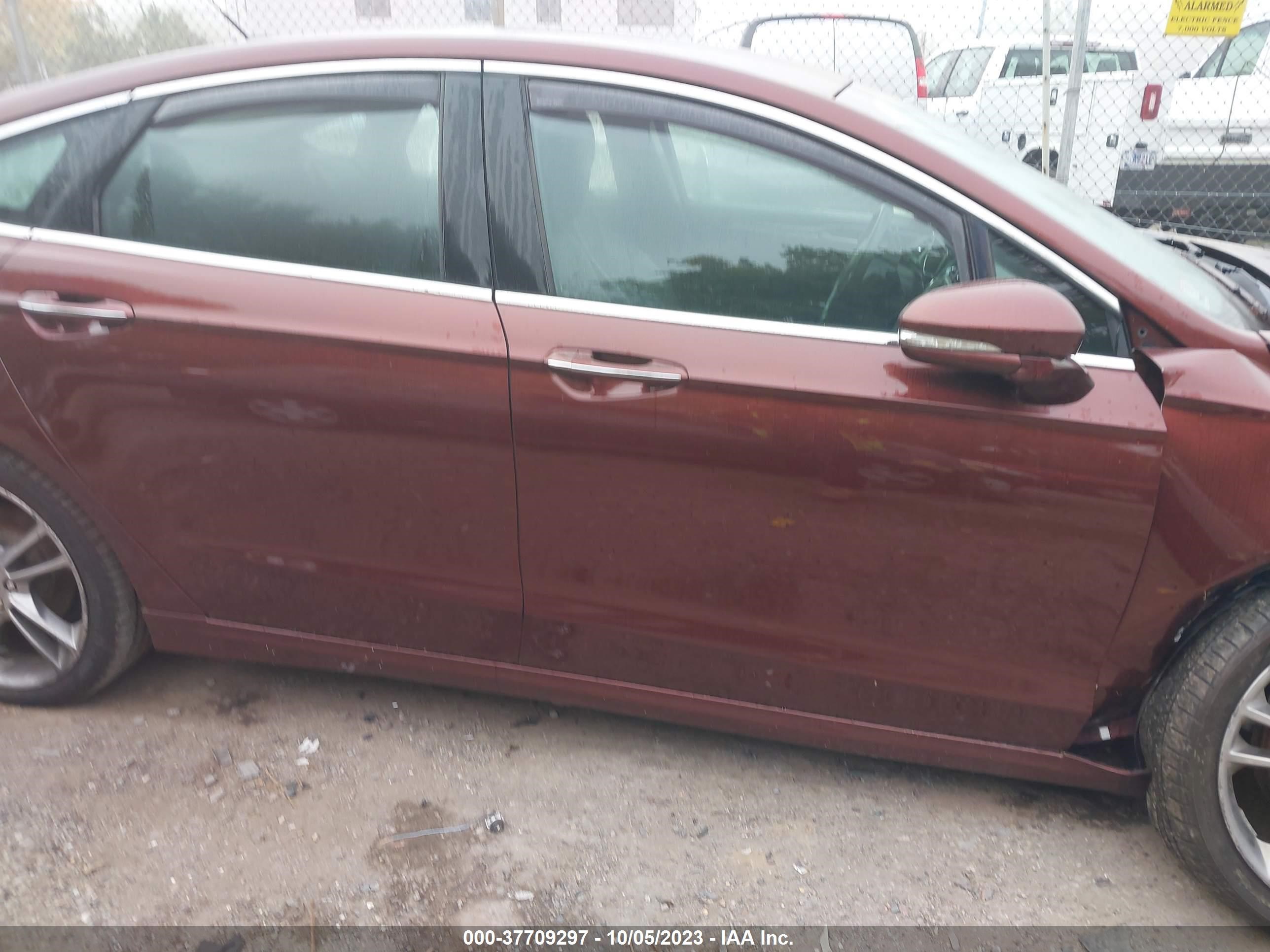 Photo 11 VIN: 3FA6P0D99GR293783 - FORD FUSION 