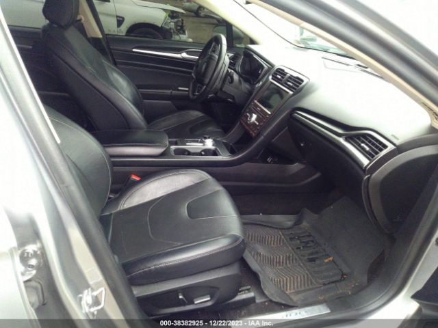 Photo 4 VIN: 3FA6P0D99LR174240 - FORD FUSION 