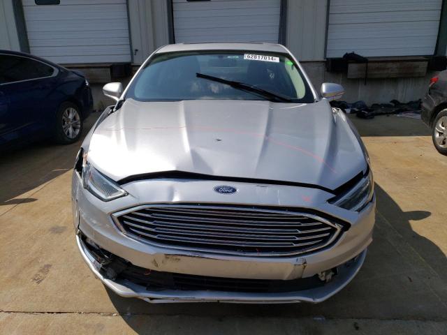 Photo 4 VIN: 3FA6P0D9XJR131779 - FORD FUSION TIT 