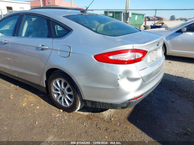 Photo 5 VIN: 3FA6P0G70FR231424 - FORD FUSION 