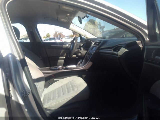 Photo 4 VIN: 3FA6P0G70GR165958 - FORD FUSION 