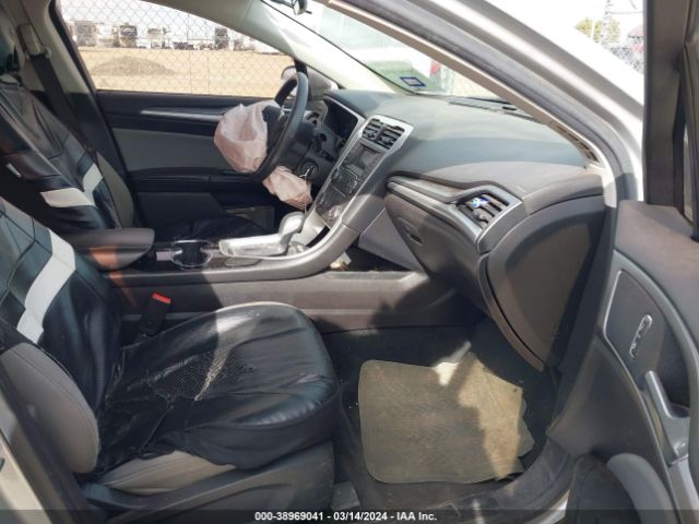 Photo 4 VIN: 3FA6P0G70GR279846 - FORD FUSION 