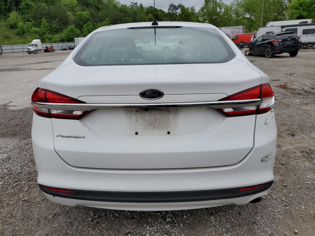 Photo 5 VIN: 3FA6P0G70HR126286 - FORD FUSION 