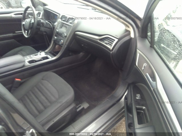 Photo 4 VIN: 3FA6P0G70HR176167 - FORD FUSION 