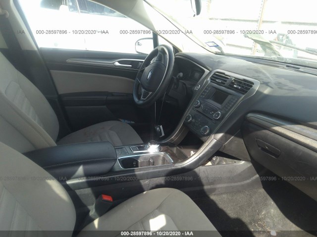 Photo 4 VIN: 3FA6P0G70JR114760 - FORD FUSION 