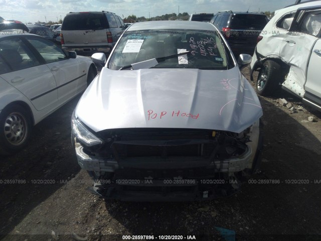 Photo 5 VIN: 3FA6P0G70JR114760 - FORD FUSION 