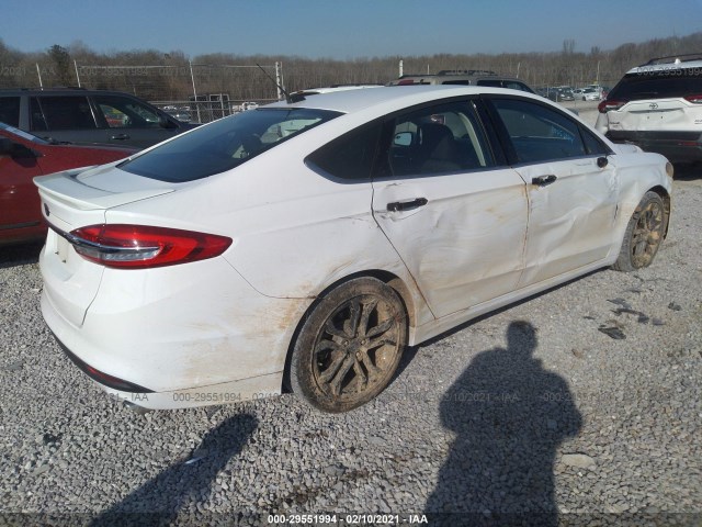 Photo 3 VIN: 3FA6P0G70JR244599 - FORD FUSION 