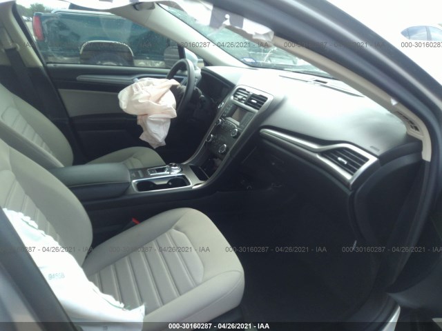 Photo 4 VIN: 3FA6P0G70LR187890 - FORD FUSION 