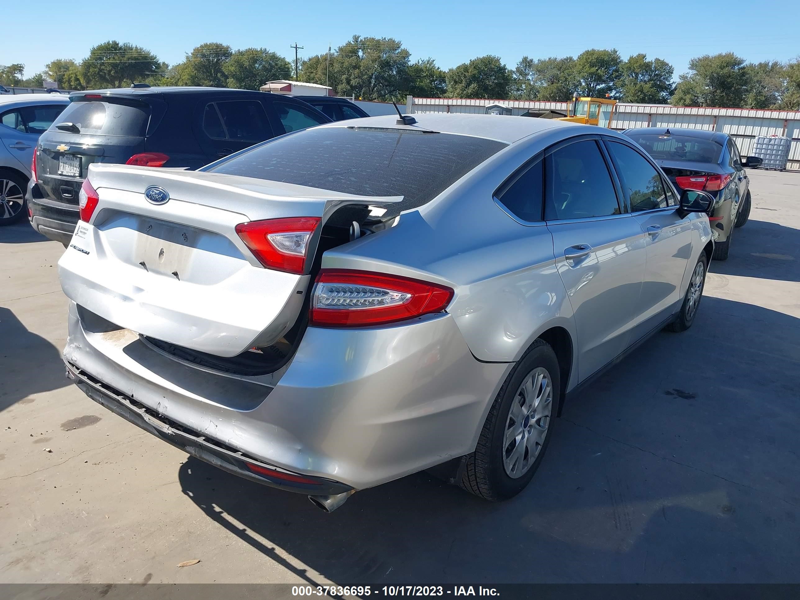 Photo 3 VIN: 3FA6P0G71ER267704 - FORD FUSION 