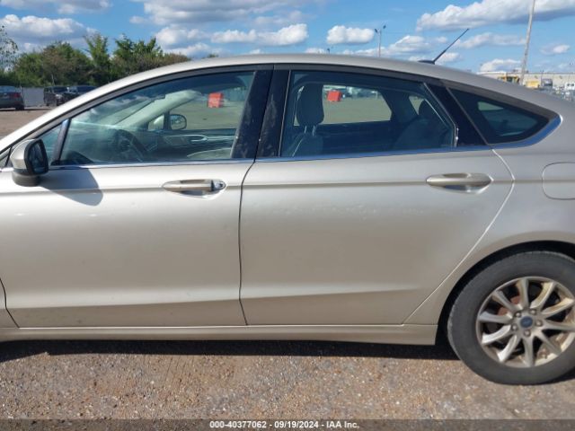 Photo 5 VIN: 3FA6P0G71HR228809 - FORD FUSION 