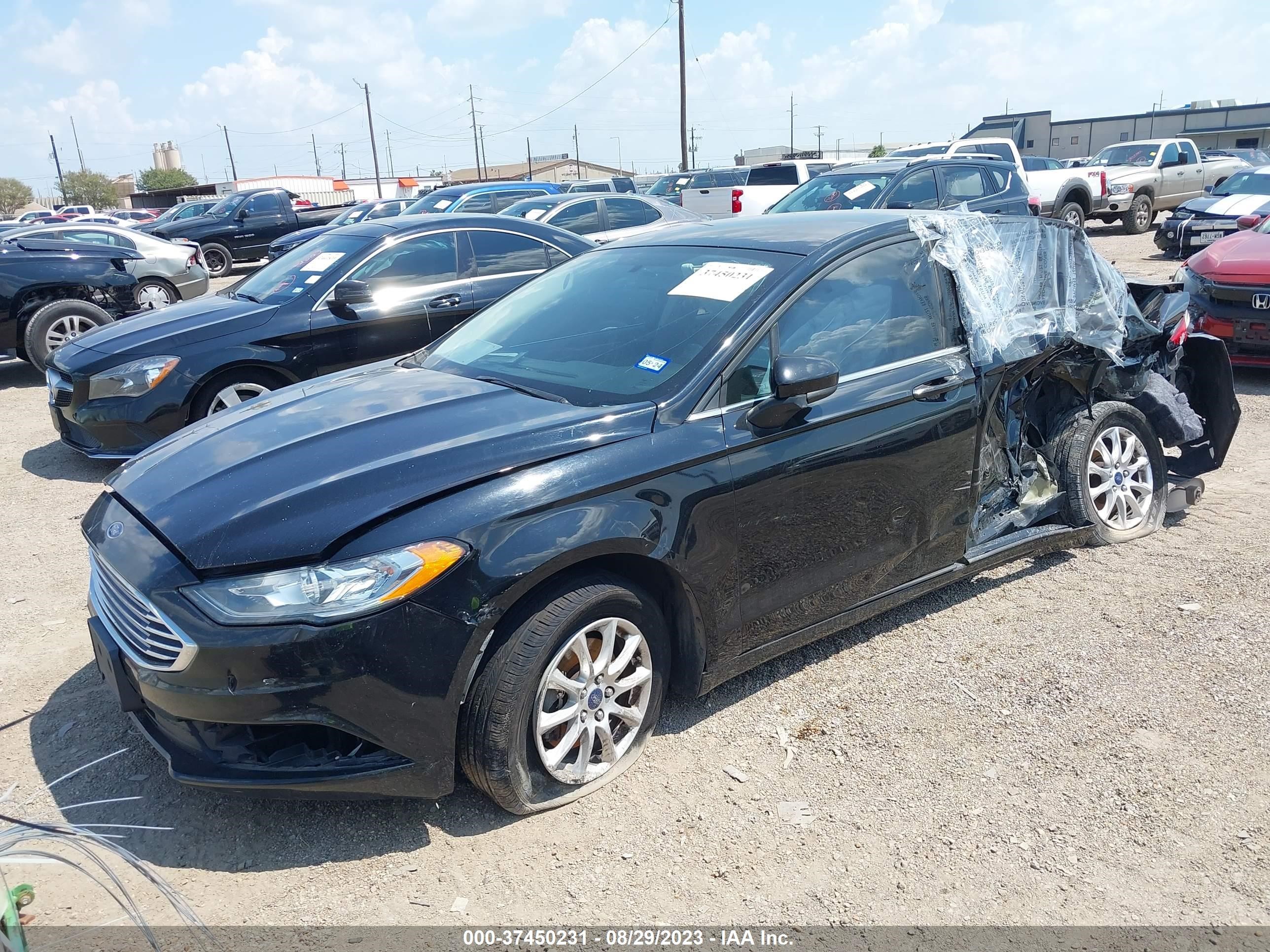 Photo 1 VIN: 3FA6P0G71HR231807 - FORD FUSION 