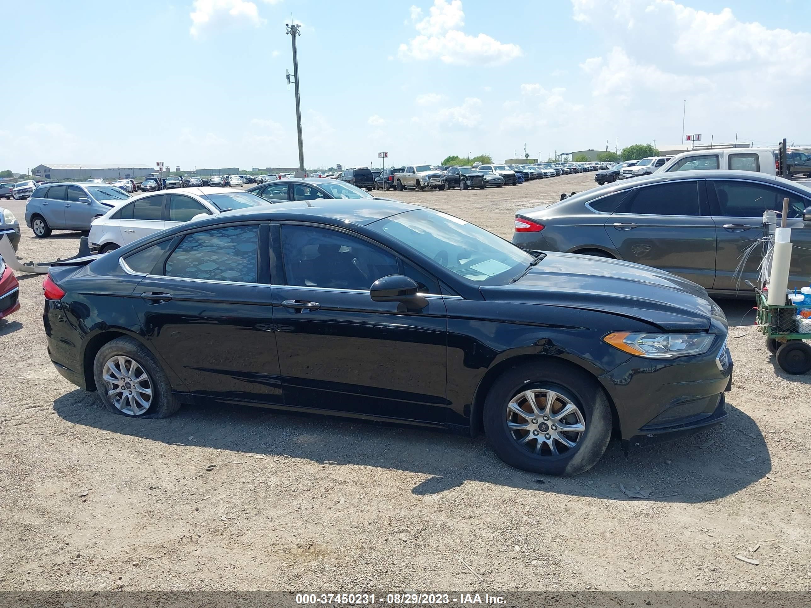 Photo 12 VIN: 3FA6P0G71HR231807 - FORD FUSION 