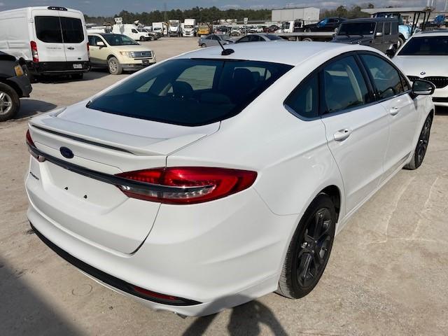 Photo 3 VIN: 3FA6P0G71JR229996 - FORD FUSION S 