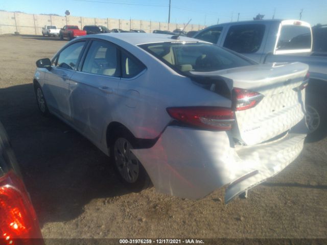 Photo 2 VIN: 3FA6P0G71KR173284 - FORD FUSION 