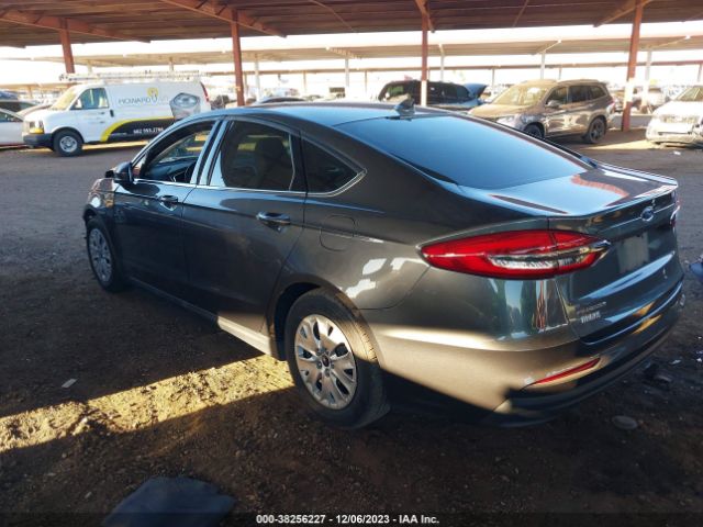 Photo 2 VIN: 3FA6P0G71LR249121 - FORD FUSION 