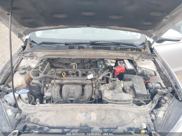 Photo 9 VIN: 3FA6P0G72FR127078 - FORD FUSION 