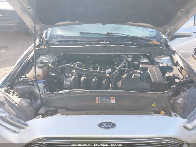 Photo 9 VIN: 3FA6P0G72GR165332 - FORD FUSION 