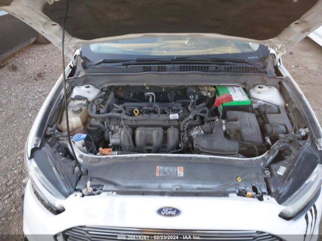 Photo 9 VIN: 3FA6P0G72GR225559 - FORD FUSION 