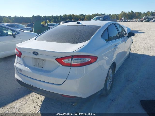 Photo 3 VIN: 3FA6P0G72GR333115 - FORD FUSION 