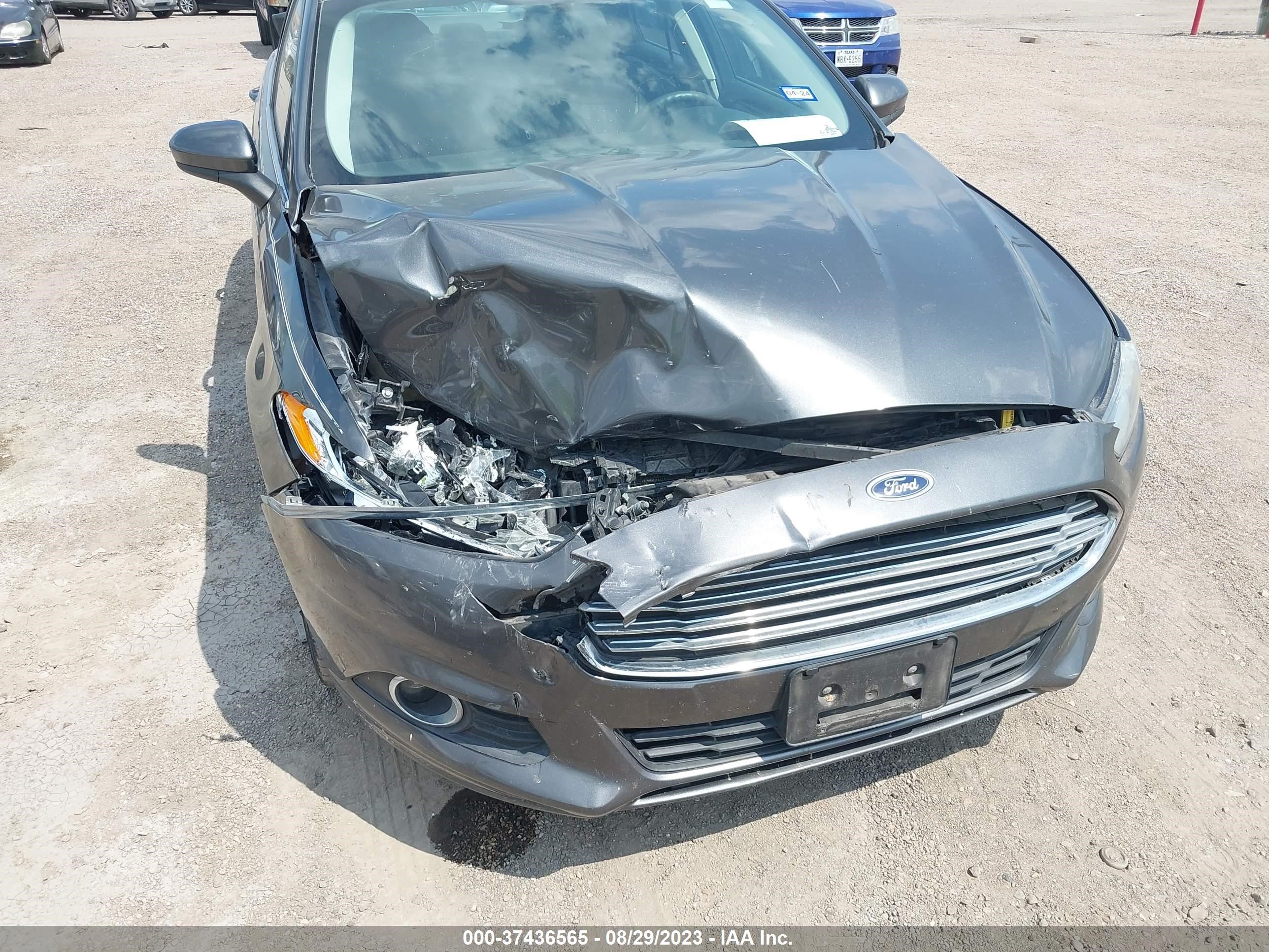 Photo 5 VIN: 3FA6P0G72GR382797 - FORD FUSION 