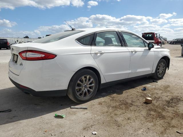 Photo 2 VIN: 3FA6P0G73FR234561 - FORD FUSION 