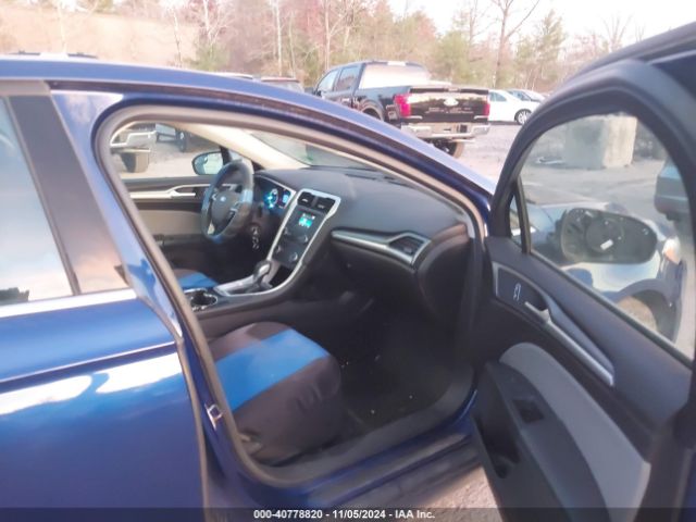 Photo 4 VIN: 3FA6P0G73GR182432 - FORD FUSION 