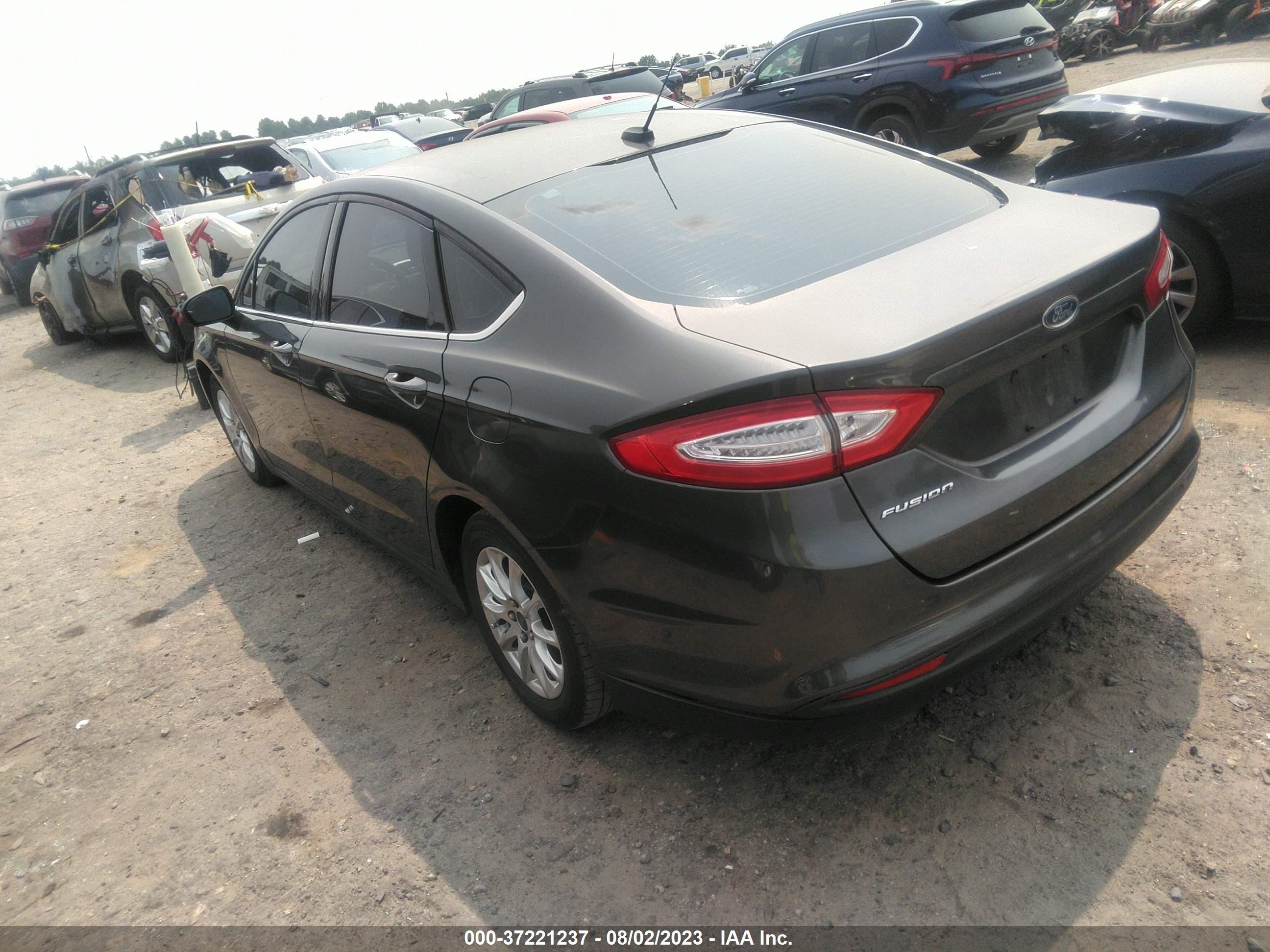 Photo 2 VIN: 3FA6P0G73GR208348 - FORD FUSION 