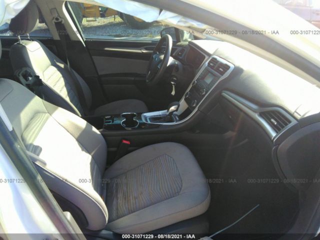 Photo 4 VIN: 3FA6P0G73GR262748 - FORD FUSION 