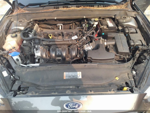 Photo 9 VIN: 3FA6P0G73GR305310 - FORD FUSION 