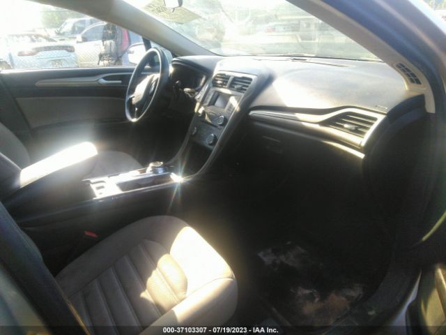 Photo 4 VIN: 3FA6P0G73JR272414 - FORD FUSION 