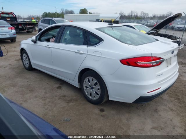 Photo 2 VIN: 3FA6P0G73KR163453 - FORD FUSION 