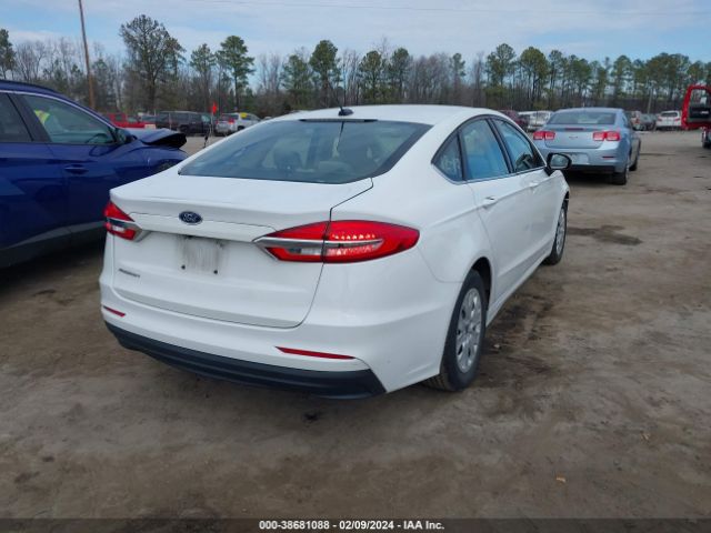 Photo 3 VIN: 3FA6P0G73KR163453 - FORD FUSION 