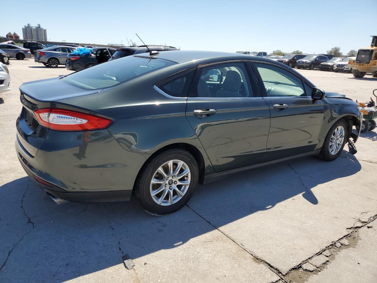 Photo 2 VIN: 3FA6P0G74FR274583 - FORD FUSION 