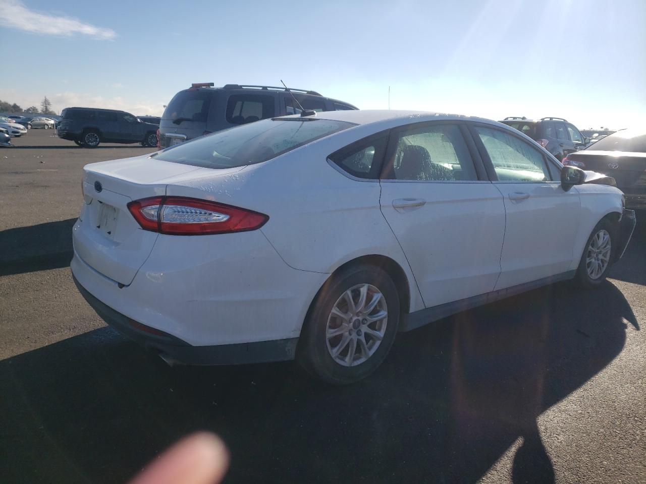 Photo 2 VIN: 3FA6P0G74GR261804 - FORD FUSION 