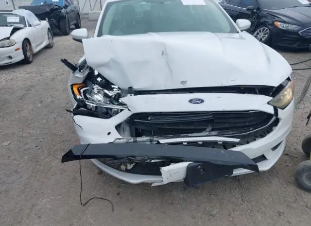 Photo 5 VIN: 3FA6P0G74HR328919 - FORD FUSION 