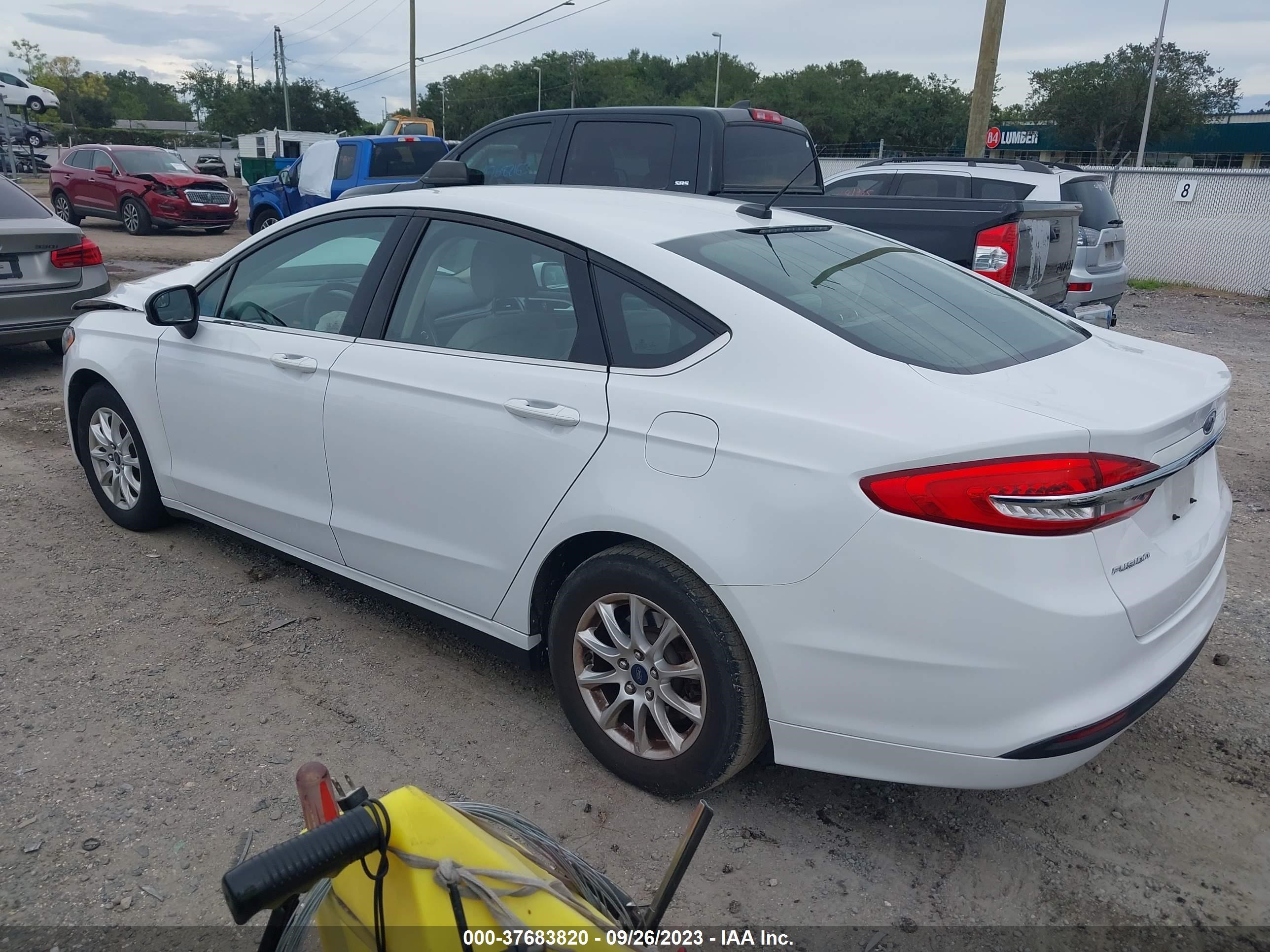 Photo 2 VIN: 3FA6P0G74HR328919 - FORD FUSION 