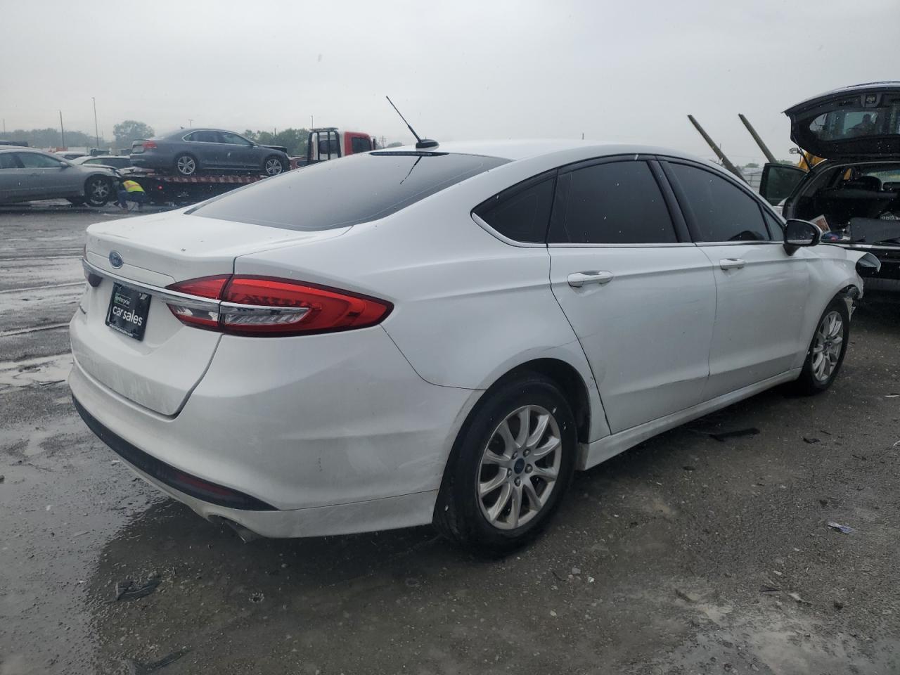 Photo 2 VIN: 3FA6P0G74HR336812 - FORD FUSION S 